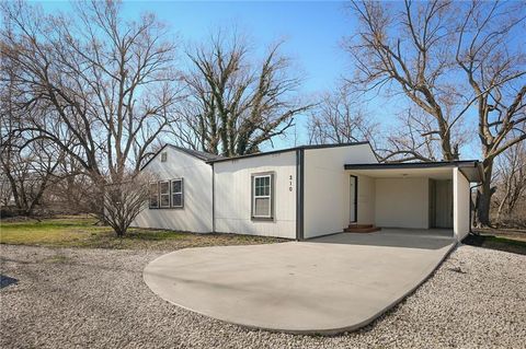 210 W Grand Street, Gardner, KS 66030 - MLS#: 2606465