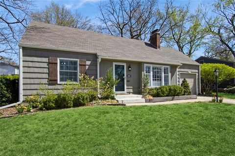 7407 Chadwick Street Prairie Village KS 66208