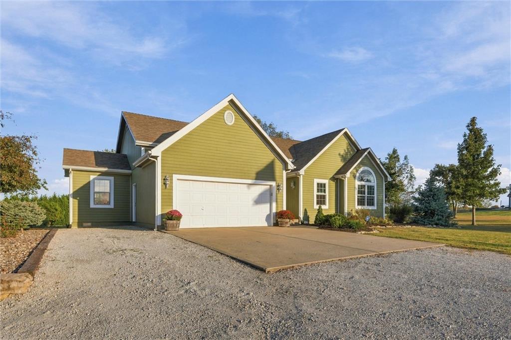 27423 New Lancaster Road