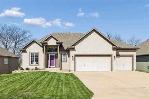 1642 N Hunter Drive, Olathe, KS 66061 - MLS#: 2610282