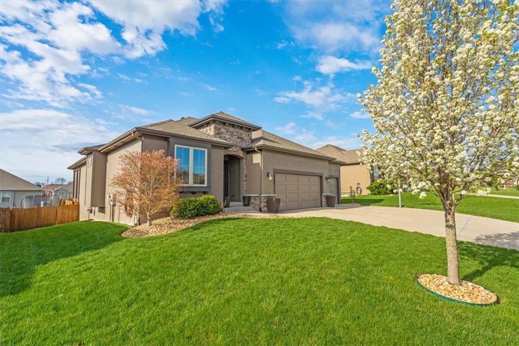 19421 W 200th Terrace
