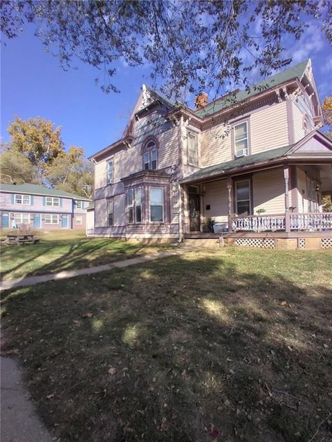 416 E Franklin Street Liberty MO 64068