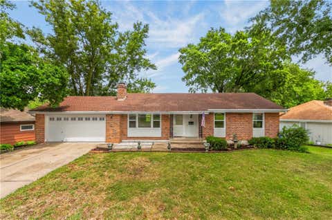 Photo of 10300 E 72nd Street, Raytown, MO 64133 (MLS # 2635705)