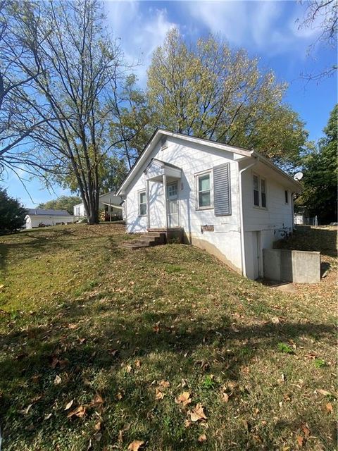 602 Elm Street, Liberty, MO 64068 - #: 2513920