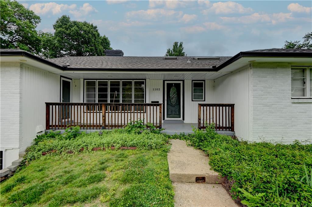 1102 W 85th Terrace