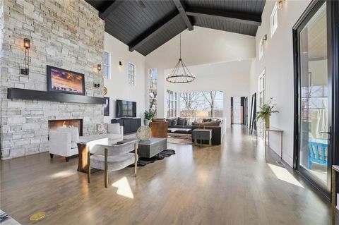 6949 Watson's Country Lane Parkville MO 64152