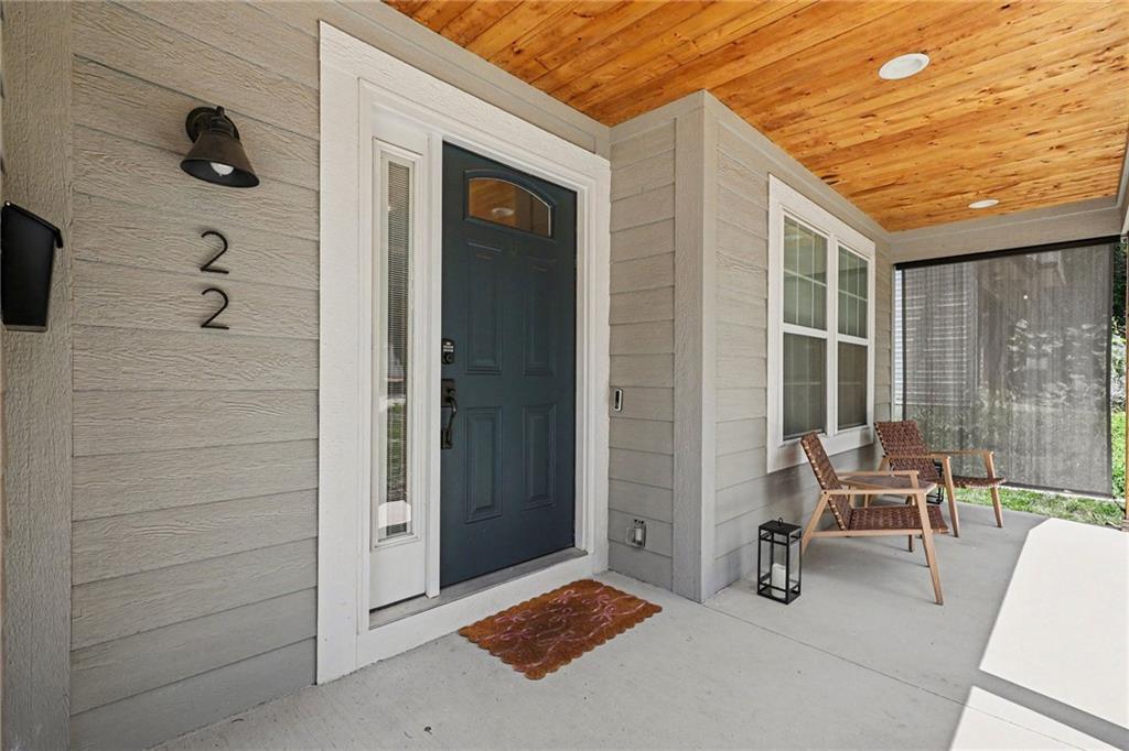 22 W 78th Terrace