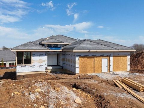 Photo of 13705 W Guilford Road, Leawood, KS 66224 (MLS # 2591487)