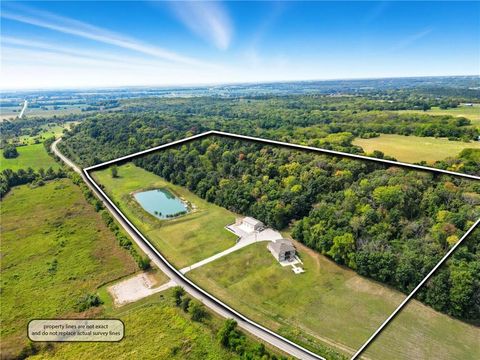 32302 S State Route W Highway, Archie, MO 64725 - MLS#: 2576304