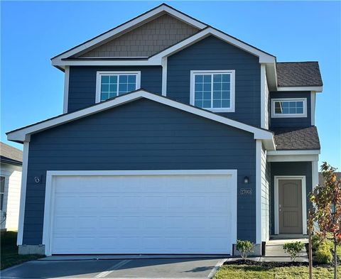 27003 E Oak View Drive, Lee\'s Summit, MO 64086 - #: 2568528