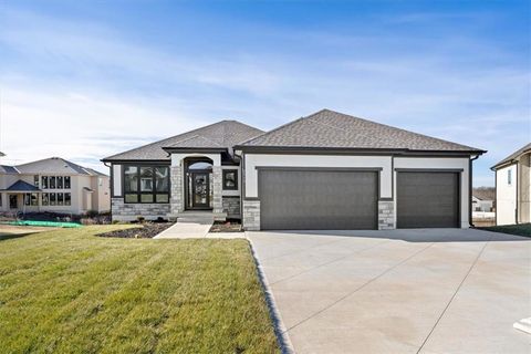 2319 SW Serena Place, Lee\'s Summit, MO 64082 - MLS#: 2594494