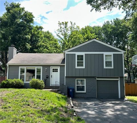 7631 Windsor Street Prairie Village KS 66208