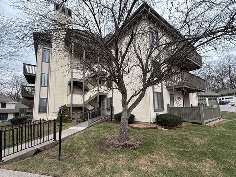 303 E Partridge Avenue 39 Independence MO 64055