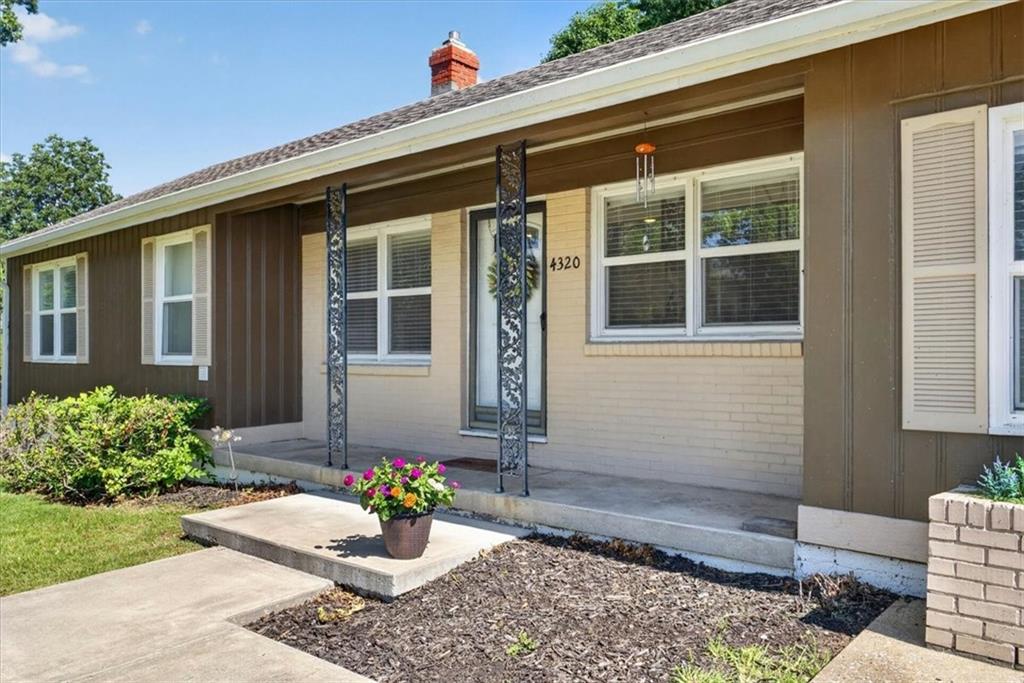 4320 NE 56th Street