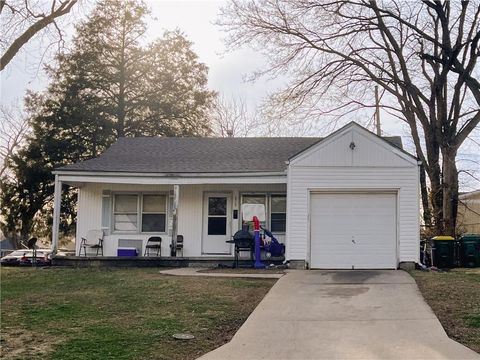 2720 N 33rd Street Kansas City KS 66104