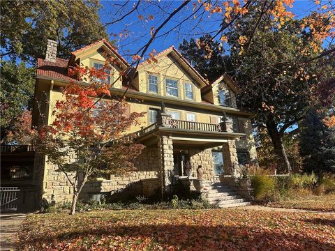 12 W 53rd Terrace Kansas City MO 64112