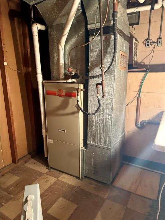 St Joseph, Missouri 64506, United States, ,Commercial,Pending,99427