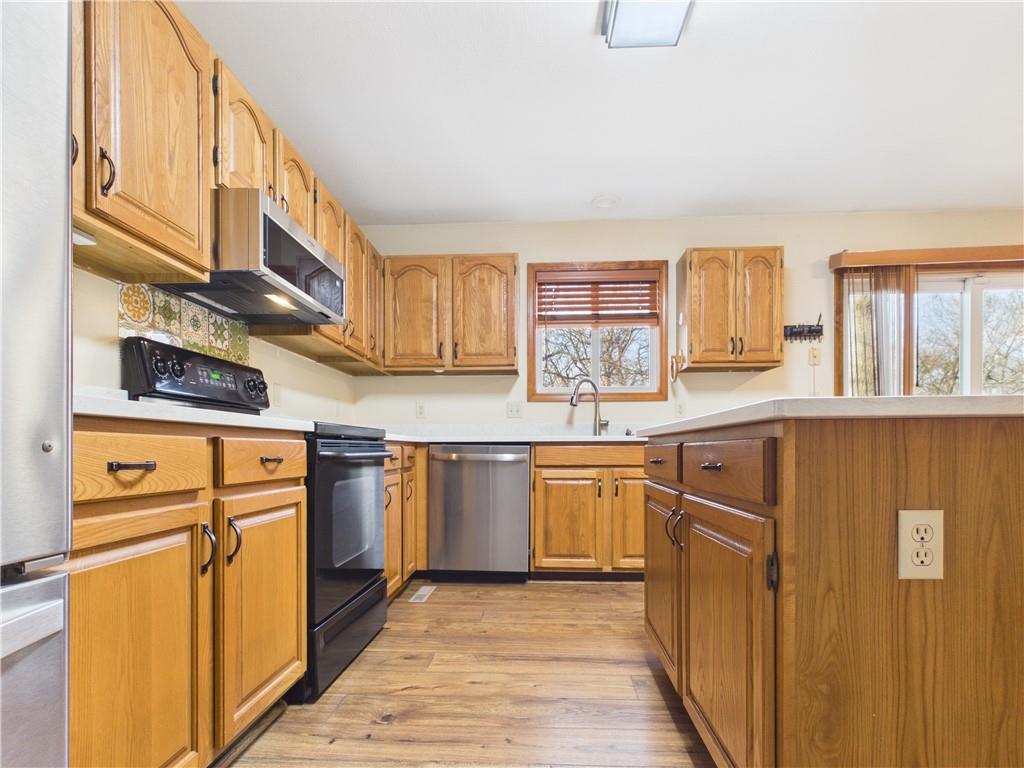 1475 Grandview Drive