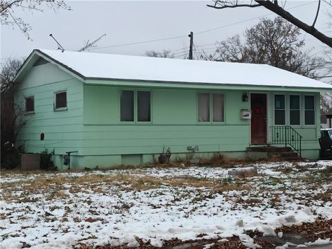 7610 E 49th Terrace Kansas City MO 64129