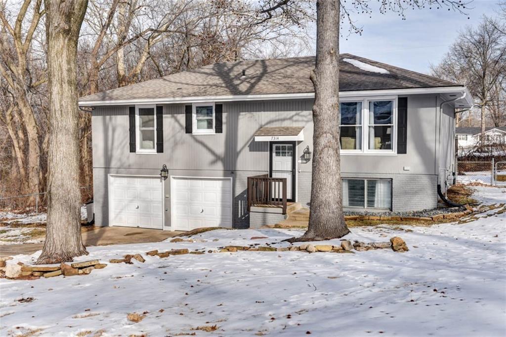 7314 NW 73rd Terrace