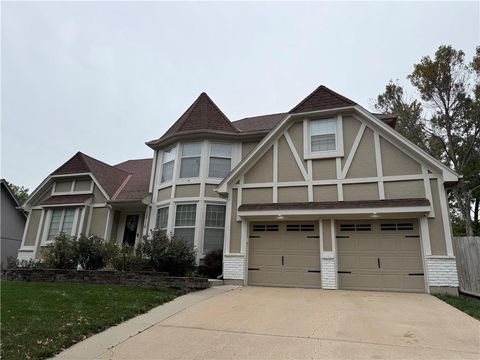 13716 W 75th Terrace Lenexa KS 66216