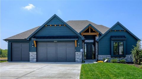 8021 Payne Street Shawnee KS 66220
