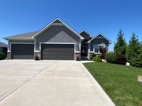 Photo of 19024 Theden Street, Spring Hill, KS 66083 (MLS # 2209582) Photo of 19024 Theden Street, Spring Hill, KS 66083 (MLS # 2209582)