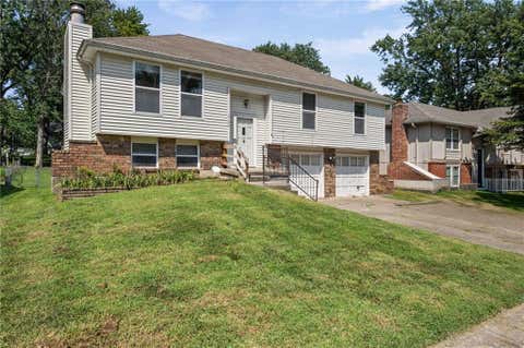 Photo of 2104 NW 64th Terrace, Kansas City, MO 64151 (MLS # 2637911)
