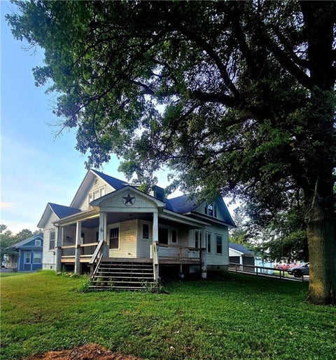 Photo of 302 S Williams Street, Craig, MO 64437 (MLS # 2640447)