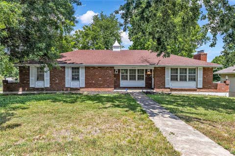 Photo of 18700 E 30th Terrace S, Independence, MO 64057 (MLS # 2635555)