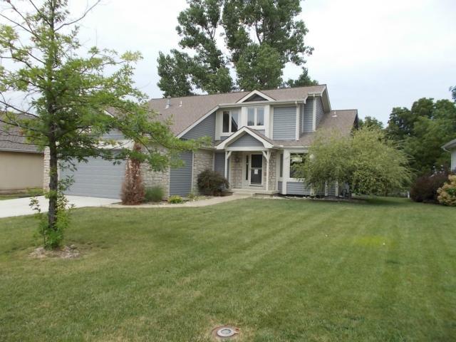 Photo 1 of 25 — 912 SW GEORGETOWN Drive, Lee's Summit, MO 64082