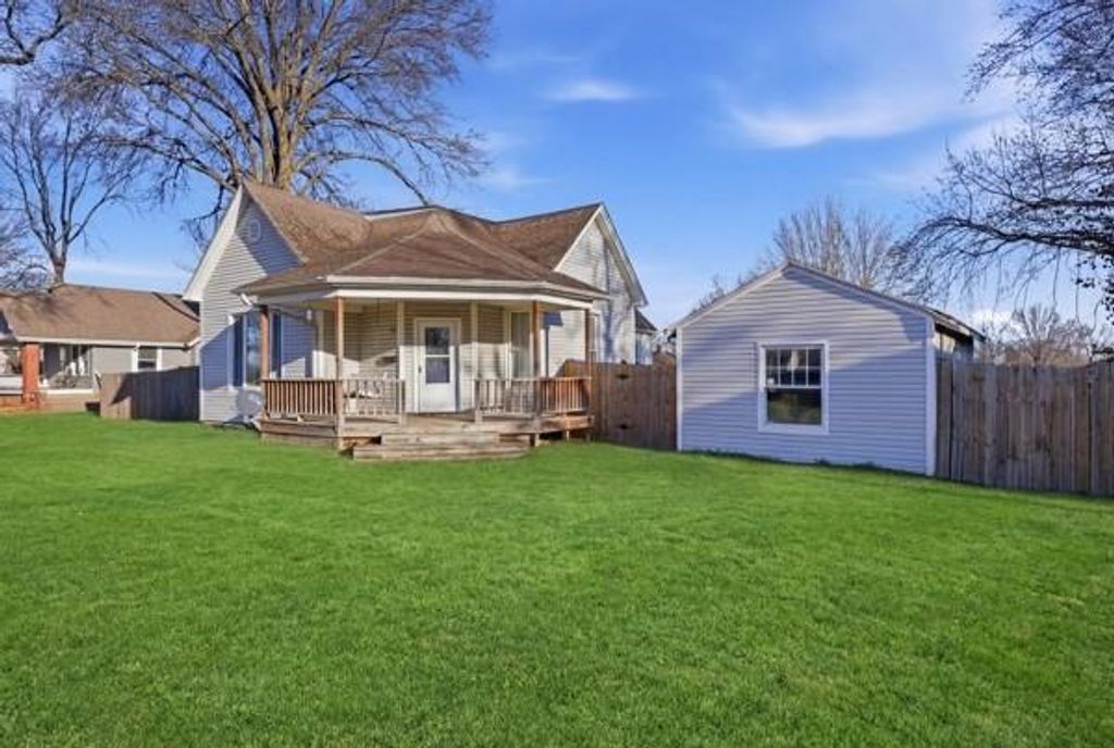 Photo of 206 E 13th Street, Higginsville, MO 64037 (MLS # 2604577)