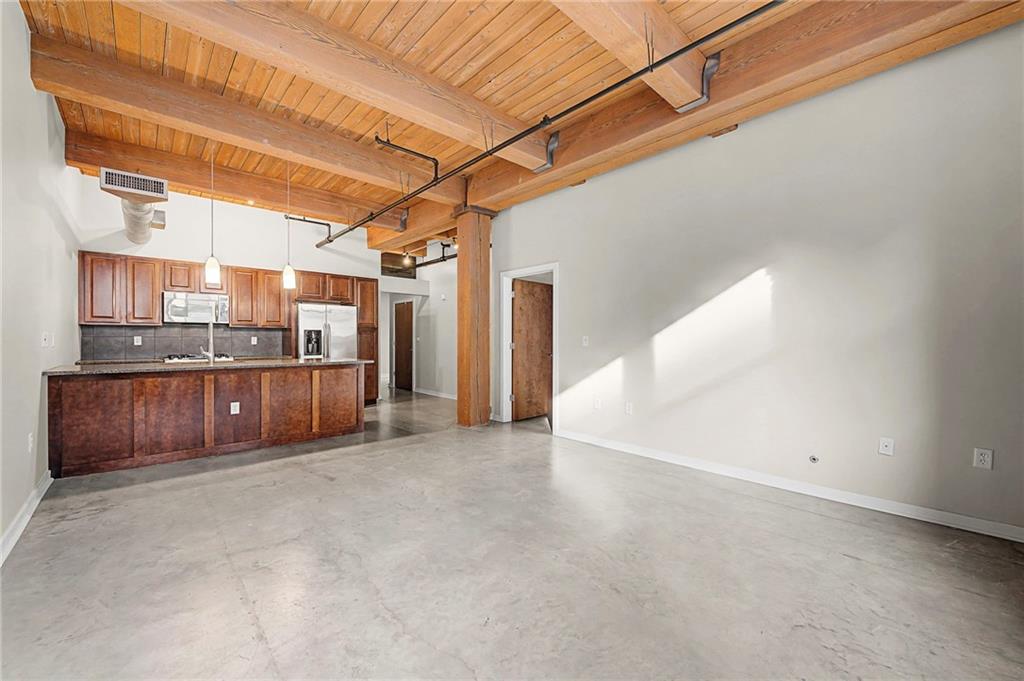 712 Broadway Boulevard 503