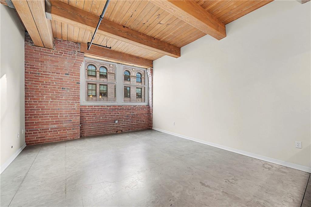 712 Broadway Boulevard 503