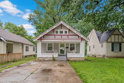 5417 Woodland Avenue Kansas City MO 64110