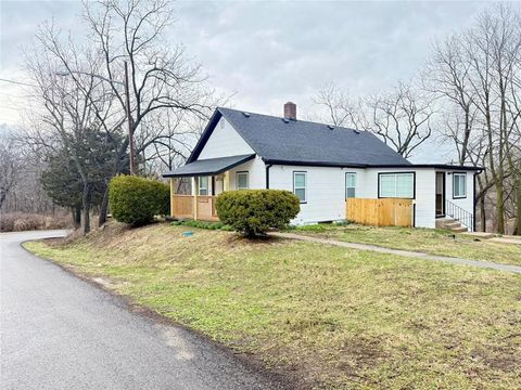 Photo of 2939 N 44th Street, Kansas City, KS 66104 (MLS # 2606443)