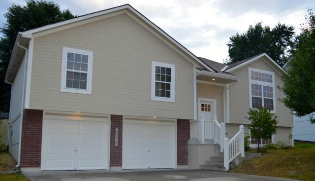 Photo 1 of 13 — 18605 E Bundschu Place, Independence, MO 64056