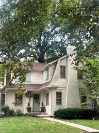 6848 Edgevale Road Kansas City MO 64113