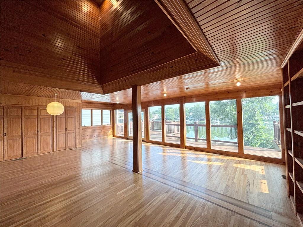 27 Beach Drive