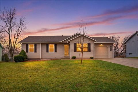 33775 Valleyview Street, De Soto, KS 66018 - MLS#: 2604839