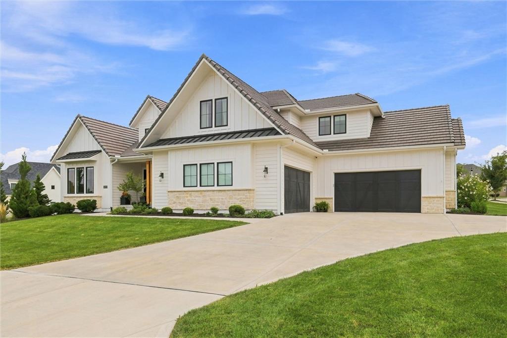 10711 West 173rd Terrace