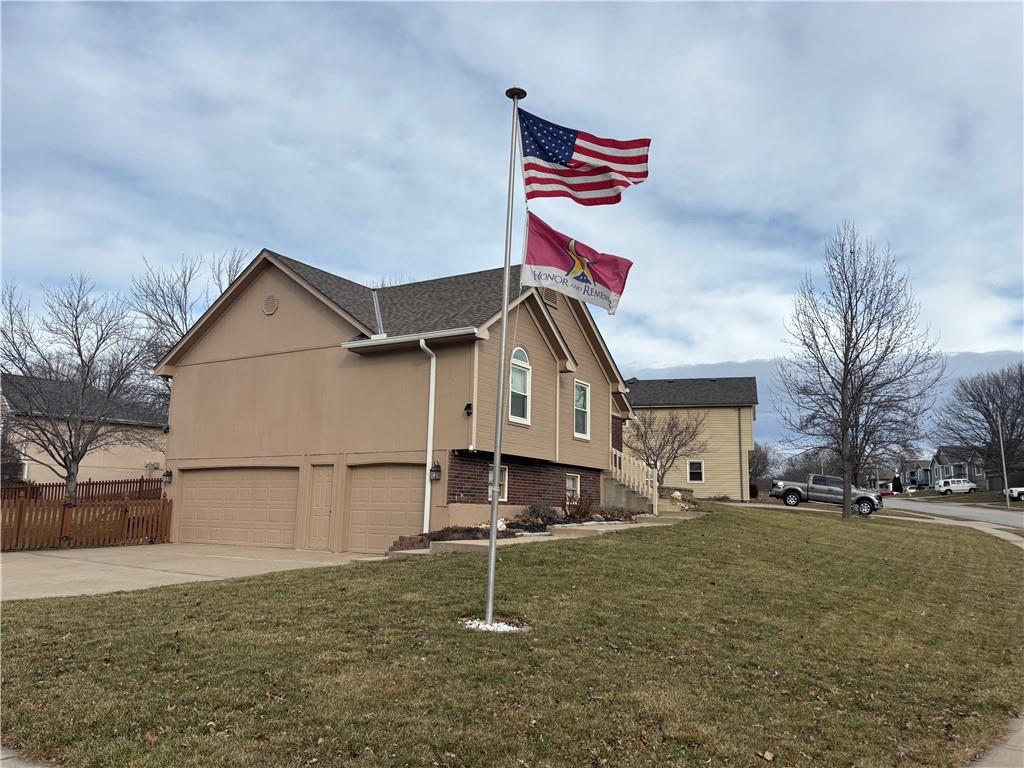 7004 N Crystal Avenue