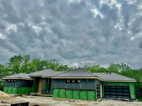 7410 NW Pampas Lane, Parkville, MO 64152 - MLS#: 2535375
