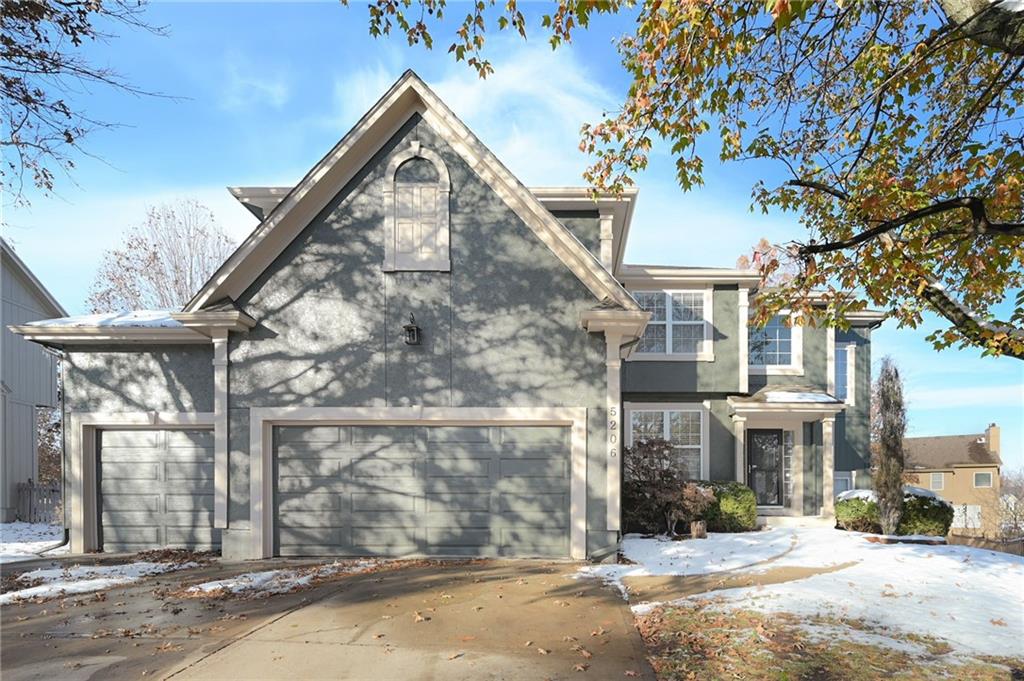 5206 Round Prairie Street