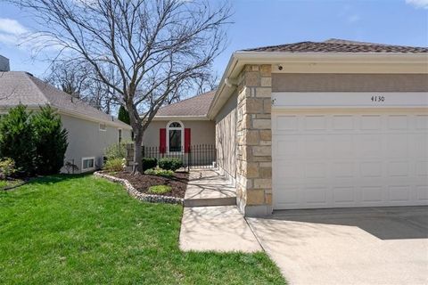 4130 SW Minnesota Drive, Lee\'s Summit, MO 64082 - MLS#: 2612208