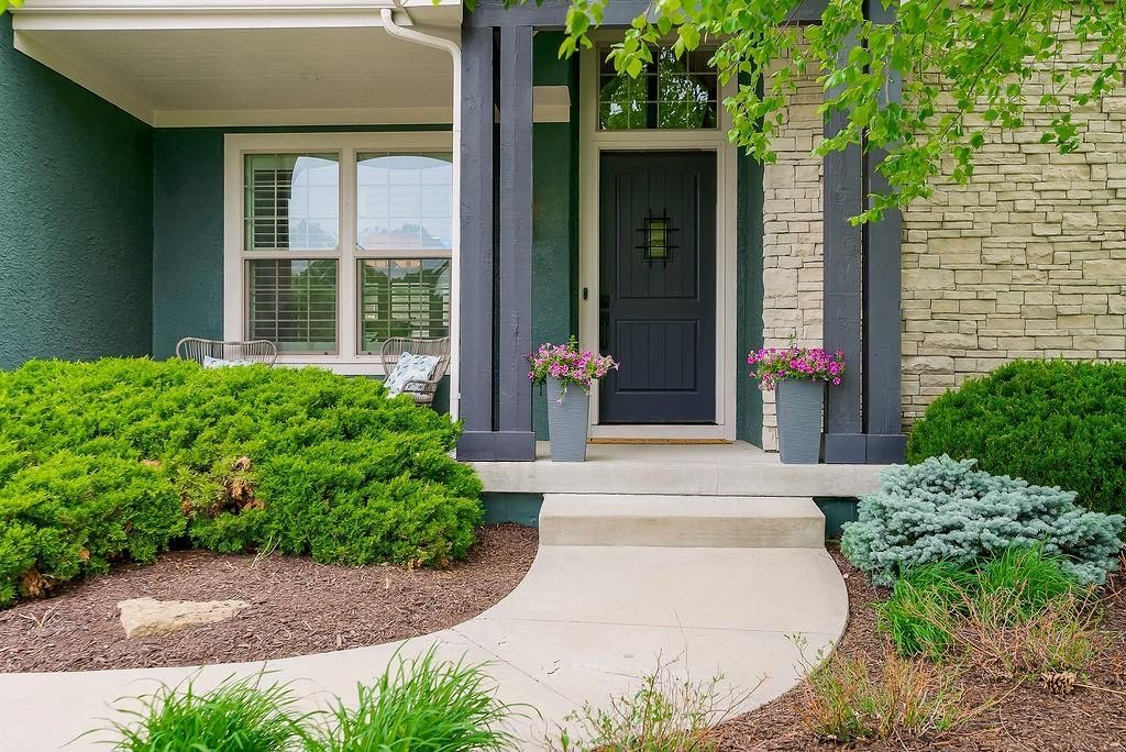 Photo of 3006 W 147th Street, Leawood, KS 66224 (MLS # 2618332)