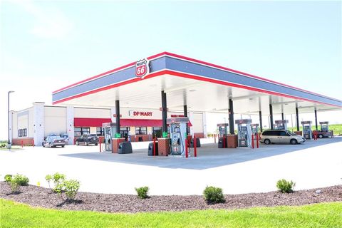 17520 New Trails Pkwy Parkway Gardner KS 66030