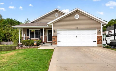 Photo of 108 S Wright Street, Frontenac, KS 66763 (MLS # 2644415)