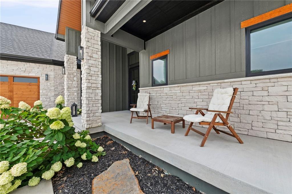 12560 NW Bittersweet Drive