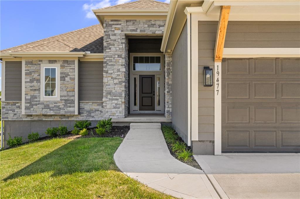 19477 W 114th Terrace